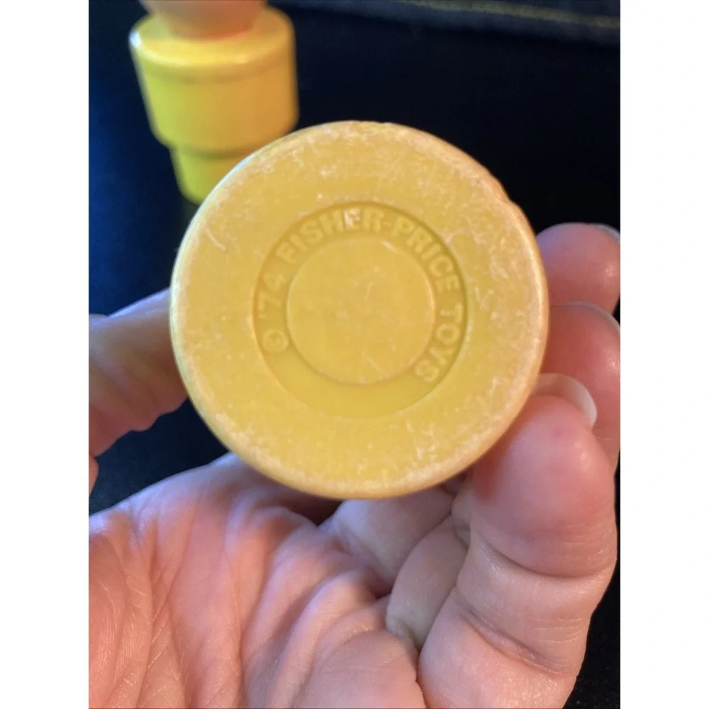 1974 2 Vintage Fisher Price‎ Little People Yellow Jumbo 3.5